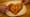 Boston  Pizza - A Valentine’s Day Surprise from Boston Pizza (2020) (Canada)
